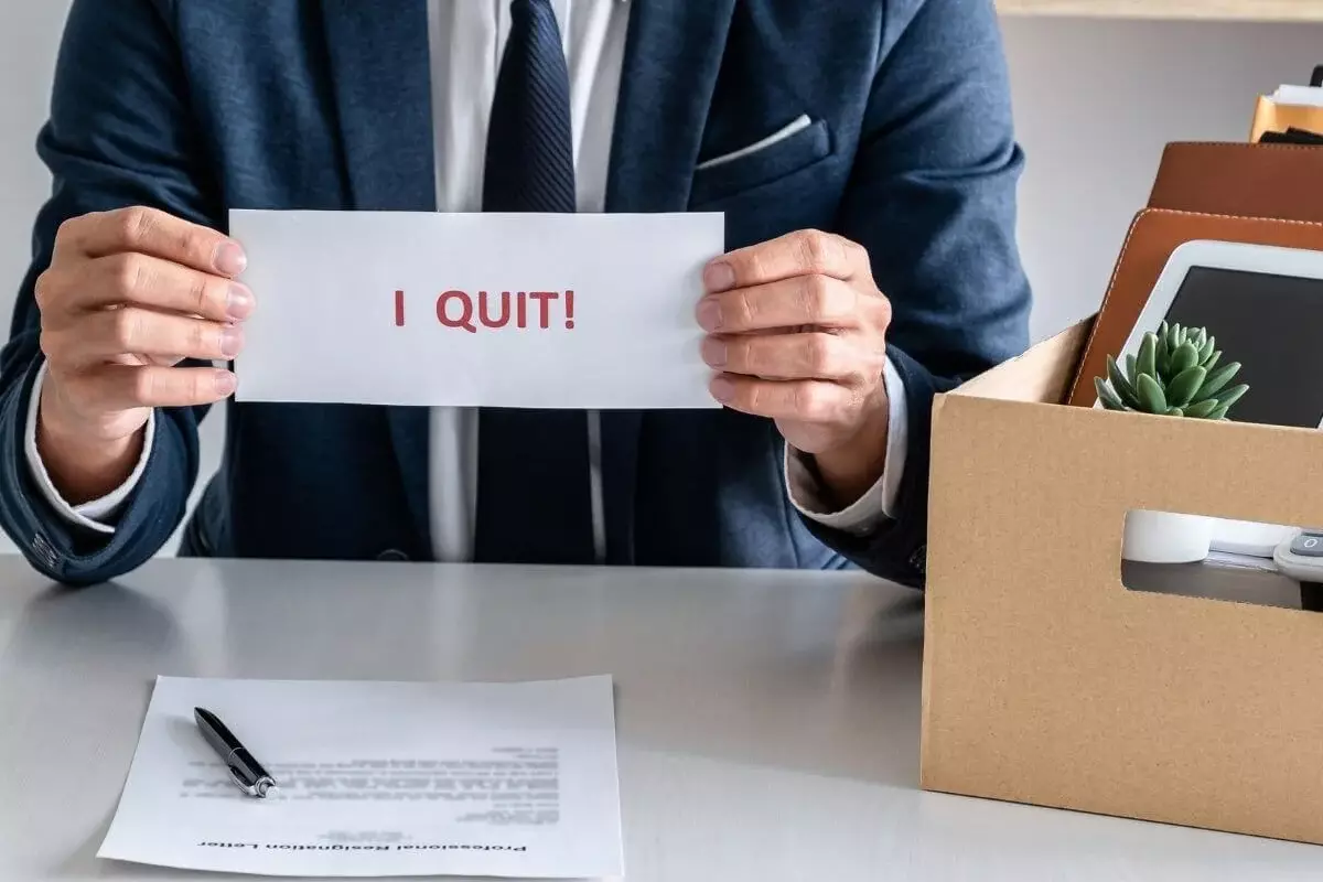 Best Excuse to Quit a Job Without Notice