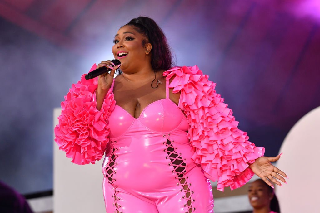 How Much Does Lizzo Weigh?