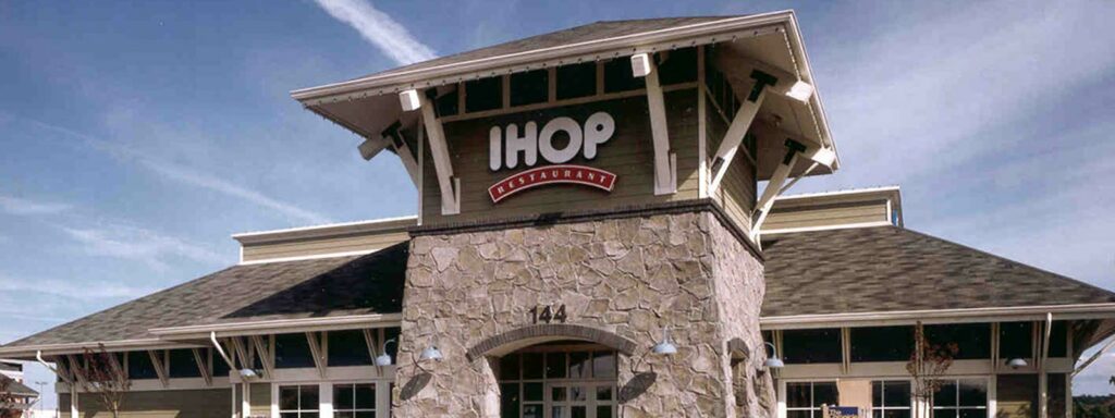Why Accepting Mobile Payments Is Beneficial for IHOP