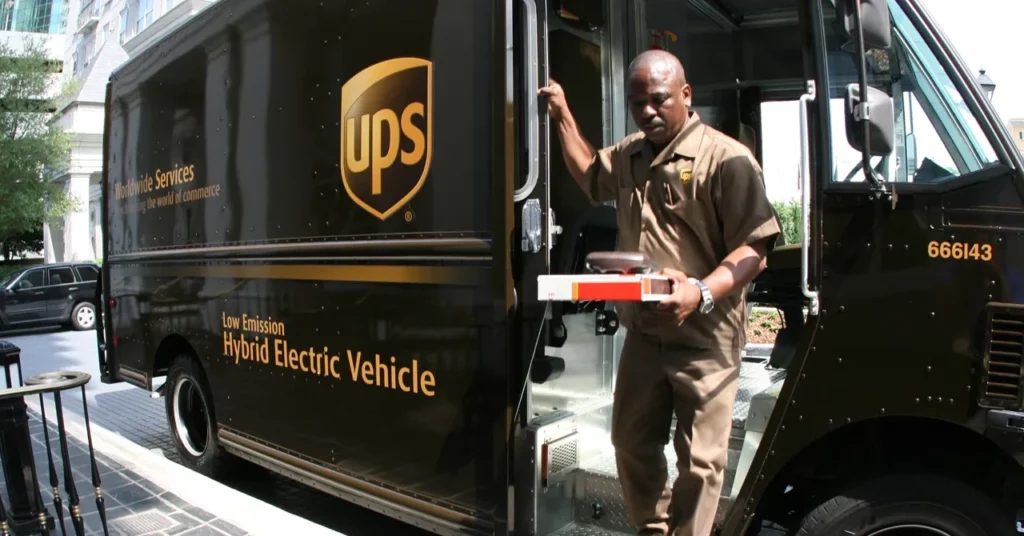 where can i drop off a prepaid ups package