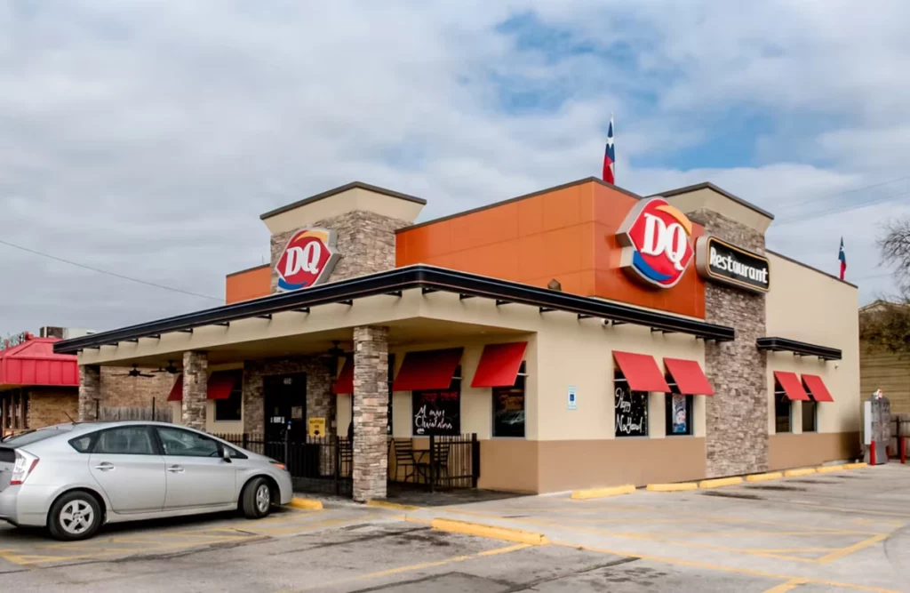 Can You Get Cashbacks for Using Apple Pay at Dairy Queen?