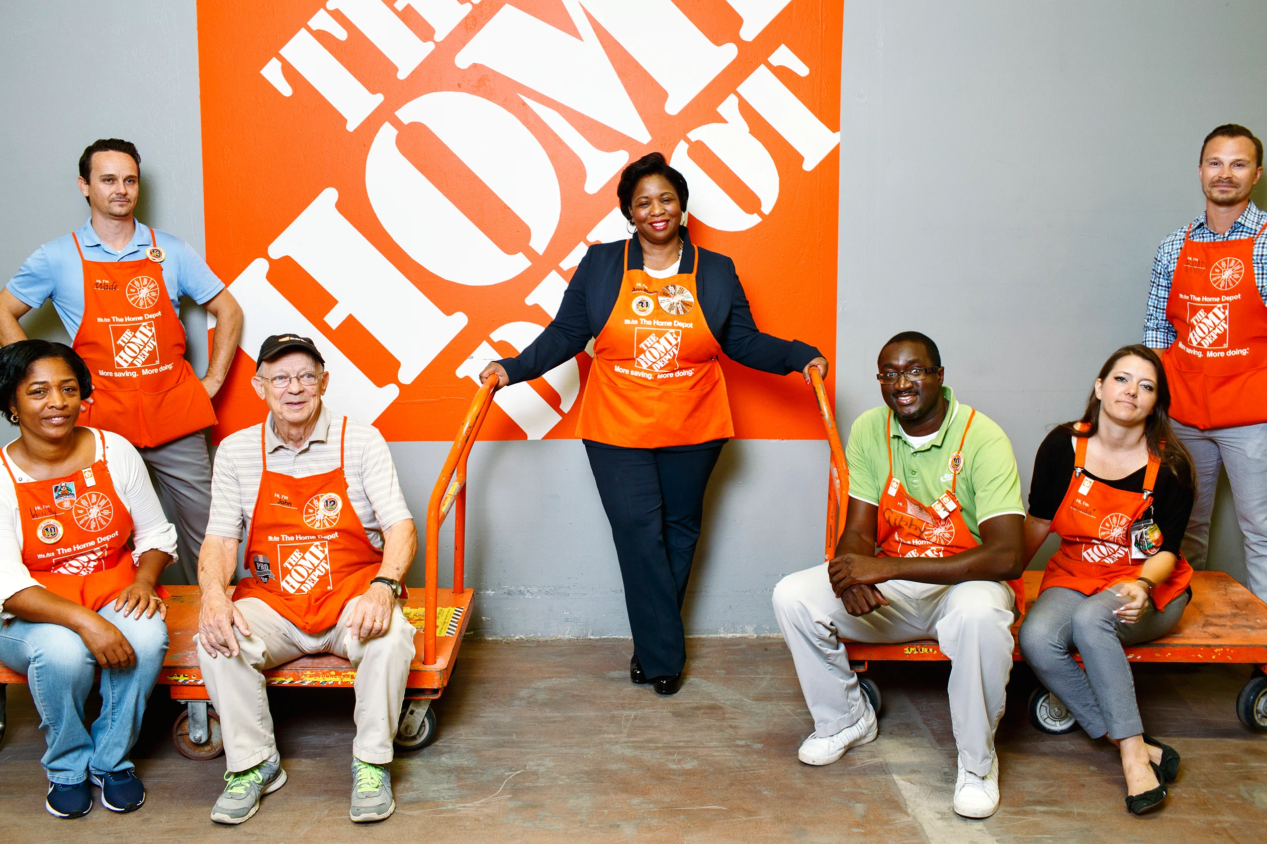 How do Home Depot employees get paid?